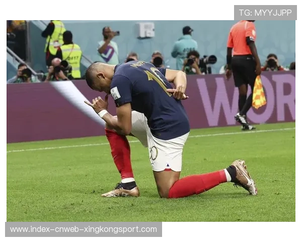 迪亚斯门前抢点再现经典时刻