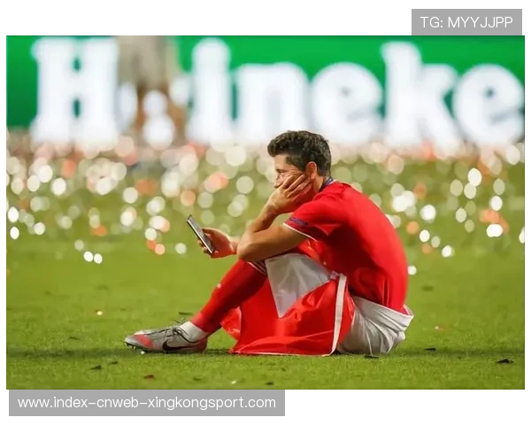 莱万一脚小角度射门让拜仁险些收获结果——细节、热血与装备的软文叙事