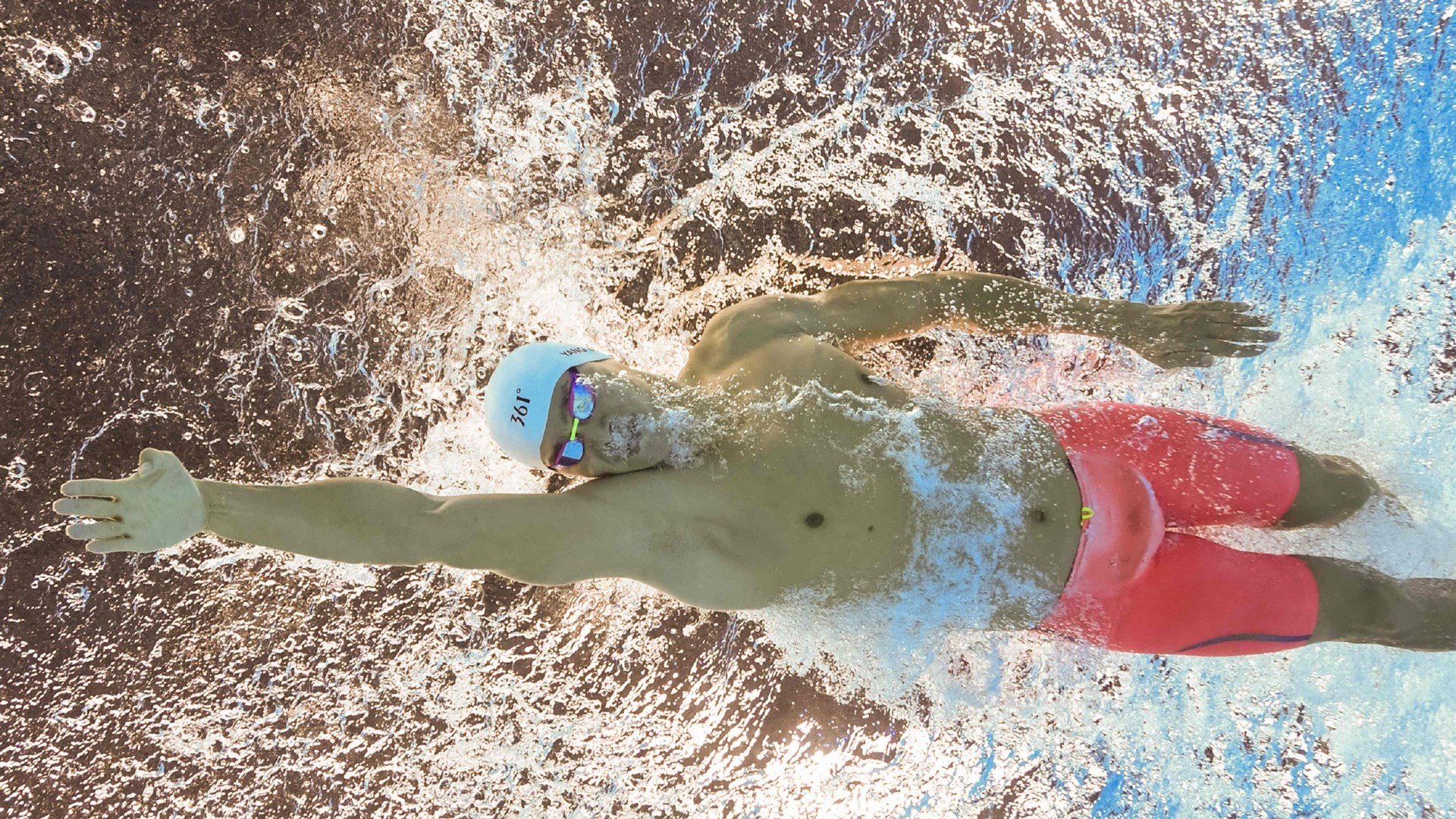 英超第28轮比赛落幕 积分榜前四竞争激烈